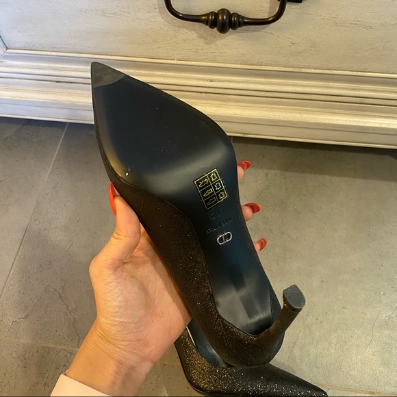Christian Dior black glittery high heels pumps pointy toes classic dior heels - Picture 5 of 10